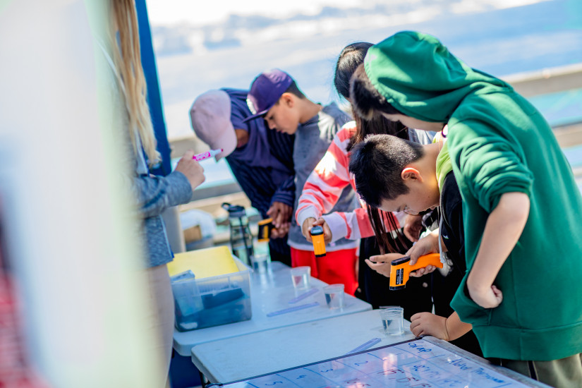 Students conduct experiments on the Scripps Pier
